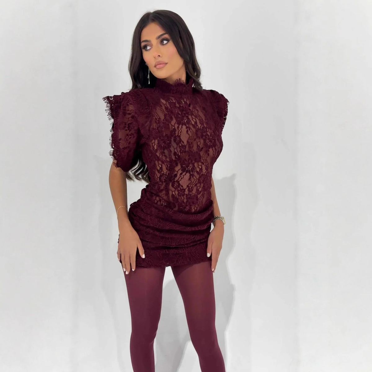 Elegante vestido de renda moda retro meia gola alta sem mangas fino envoltório quadris mini vestido feminino sexy vestido de festa roupas femininas